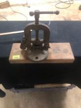 Antique Hollands 399 Bench Mounted Pipe Vice