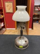 Vintage Coleman Lamp Company Quick Lite Oil Table Lamp