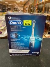 Oral B Genius Rechargeable Toothbrush Still in Original