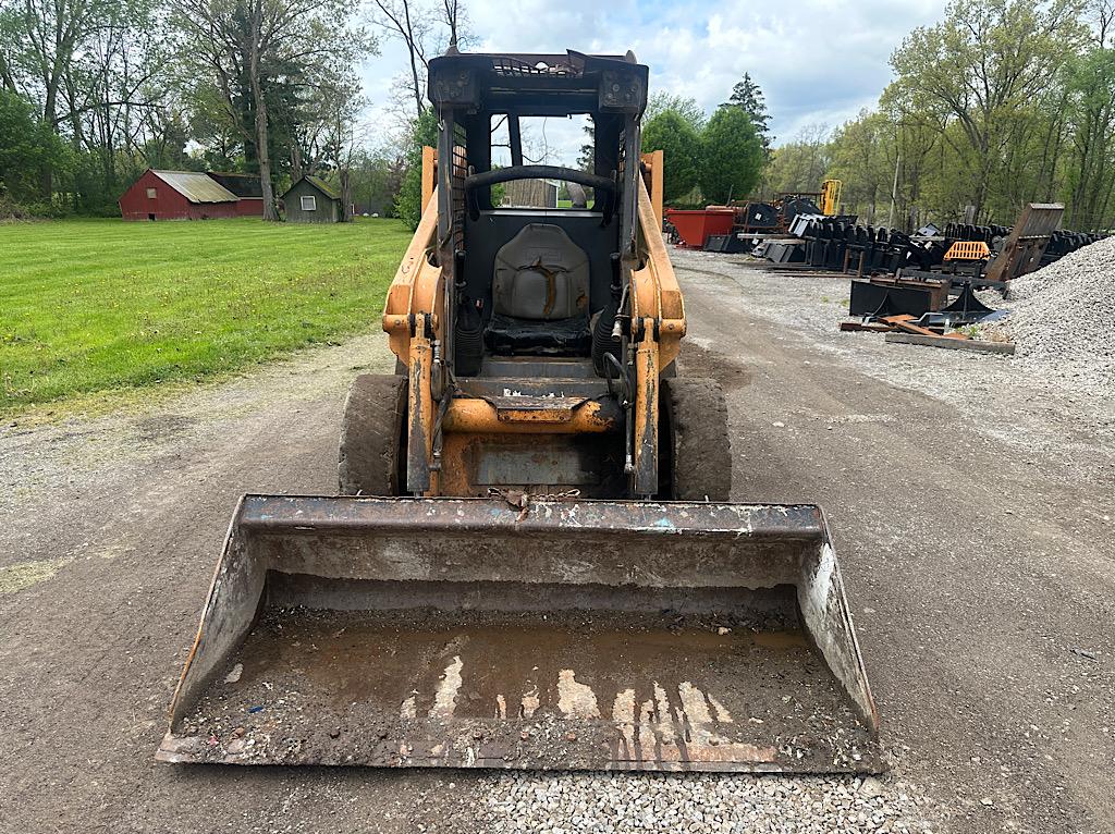 CASE 60XT SKID LOADER