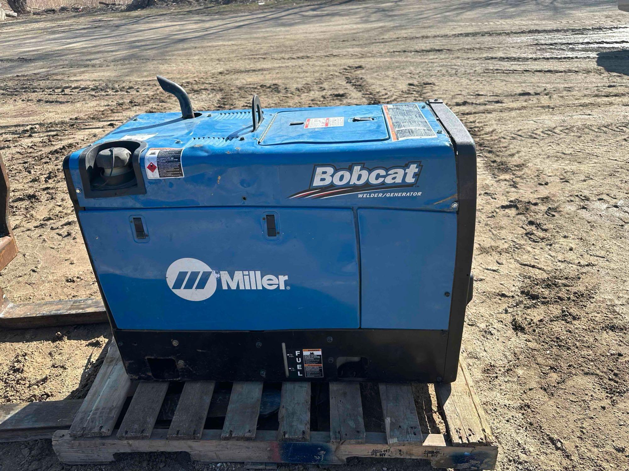 Miller Bobcat 225 Portable Stick Welder