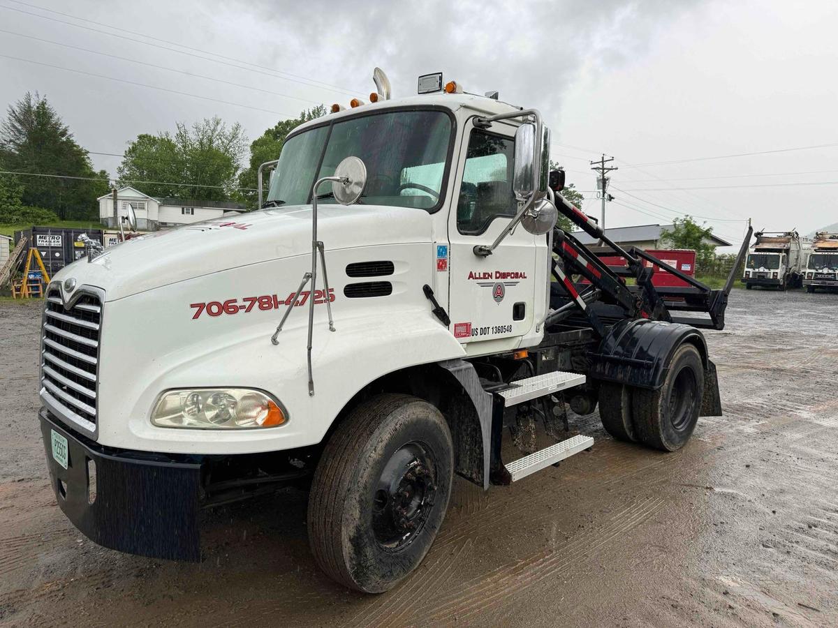 2007 Mack CXN612 Truck, VIN # 1M1AK01Y77N003414