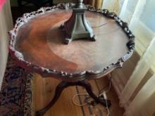Antique Pie Crust Claw Foot Table