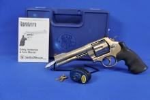 Smith & Wesson 629 Classic, 44 Magnum Revolver. SN# CDW8320. Not for Sale in CA