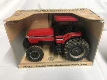 Ertl 1/16 Scale, Case International with MFD 7130 Tractor