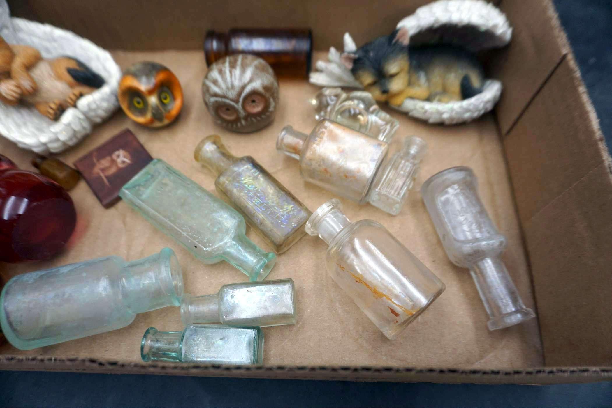 Figurines, Small Glass Ink Bottles