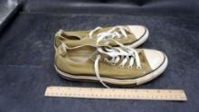 Converse All-Star Shoes (Size 7)