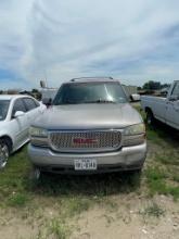 2004 GMC Yukon 267K miles everything works clean title