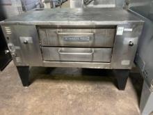 Bakers Pride Mdl. 451 Single Deck Gas Pizza Oven.