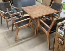 36 x 36 INCH PATIO TABLE WITH 4 CHAIRS