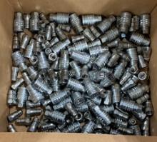 BOX LOT OF ASSORTED HYDRAULIC FITTINGS