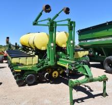 2004 John Deere 1770 NT