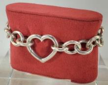 7 1/2" Tiffany & Co Sterling Silver Open Heart Clasp Link Chain Bracelet