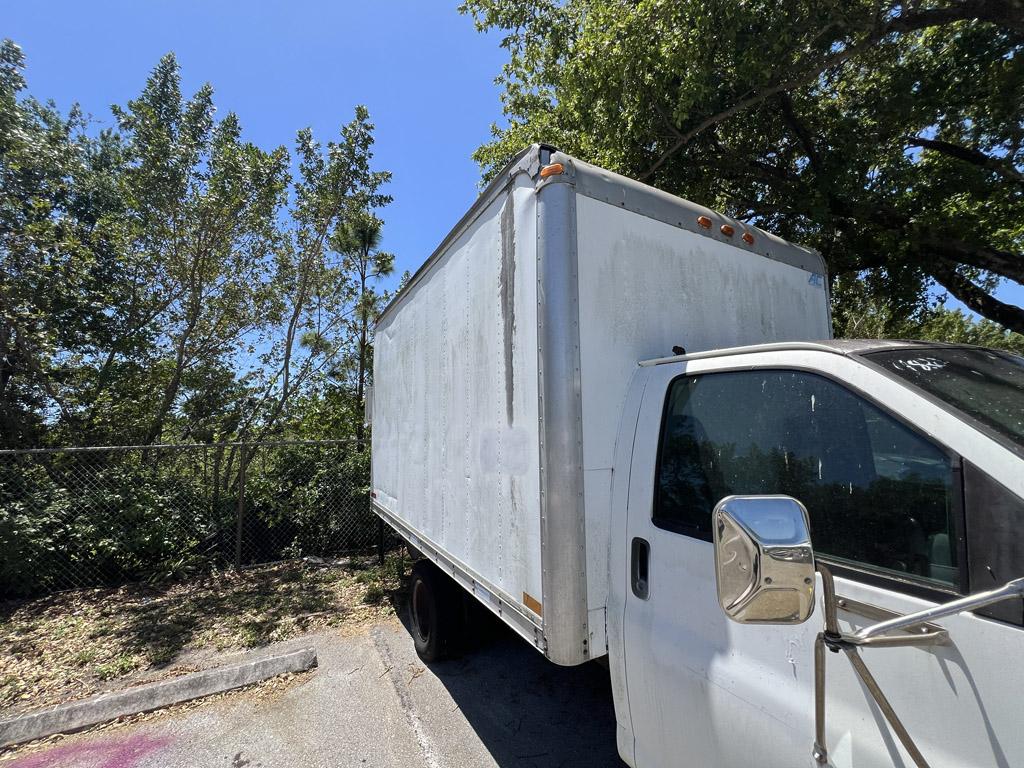 1997 Chevrolet 3500 Cab & Chassis High Cube Van