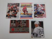 AWESOME NHL HOCKEY CARD LOT ROOKIES RELICS STARS GRETZKY LINDROS HASEK ROY