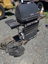 Char-Broil Grill with Propane Tank
