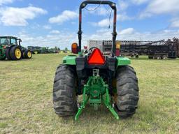 John Deere 4044M