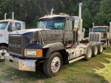 MACK CL713 DAYCAB