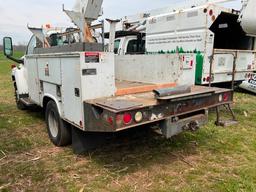 2005 GMC C5500 UTILITY BUCKET TRUCK.ALTEC AT37G