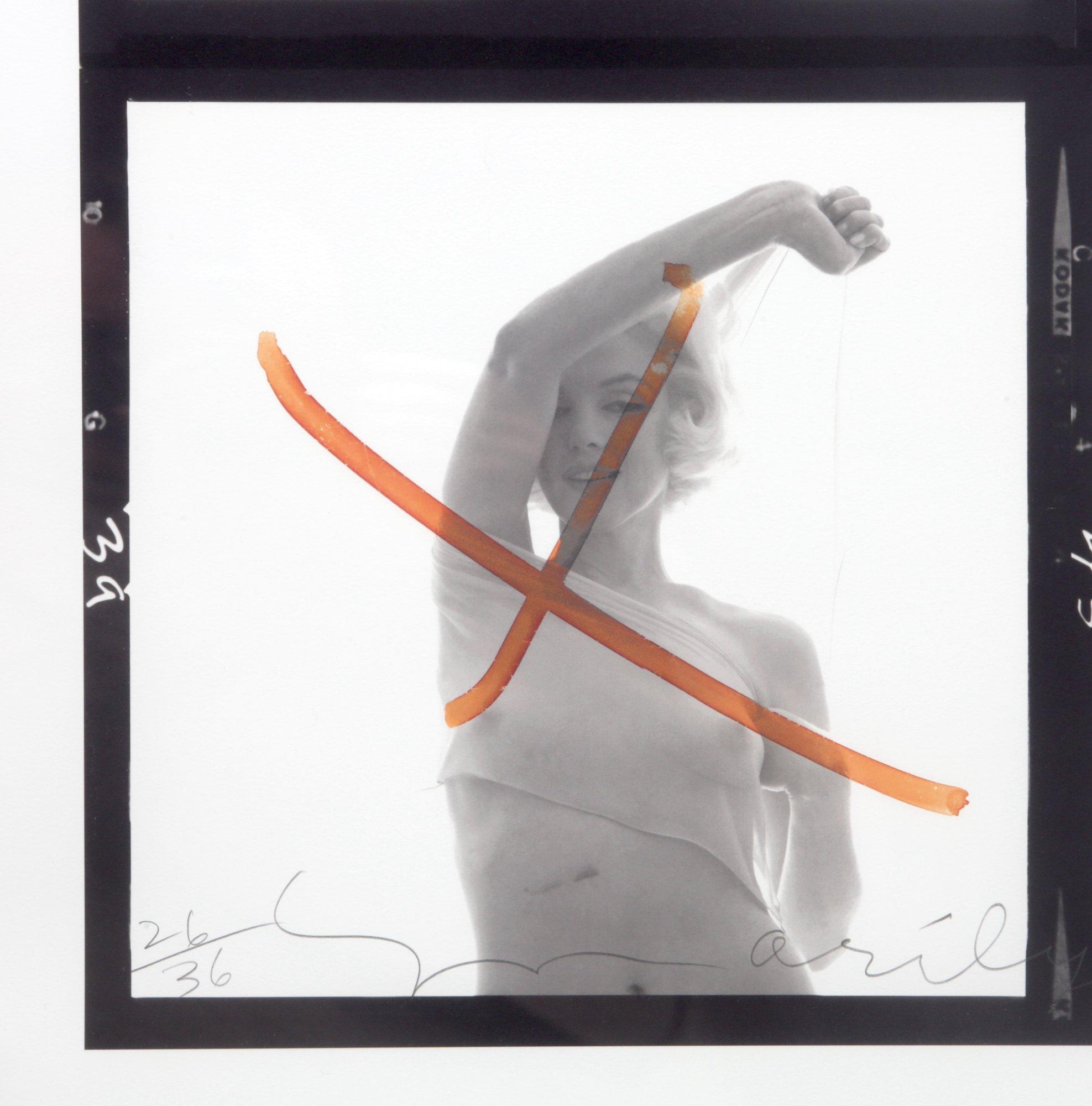 Framed Marilyn Monroe The Last Sitting 1962 By Bert Stern - Contact-sheet red Cross By Marilyn Mo...