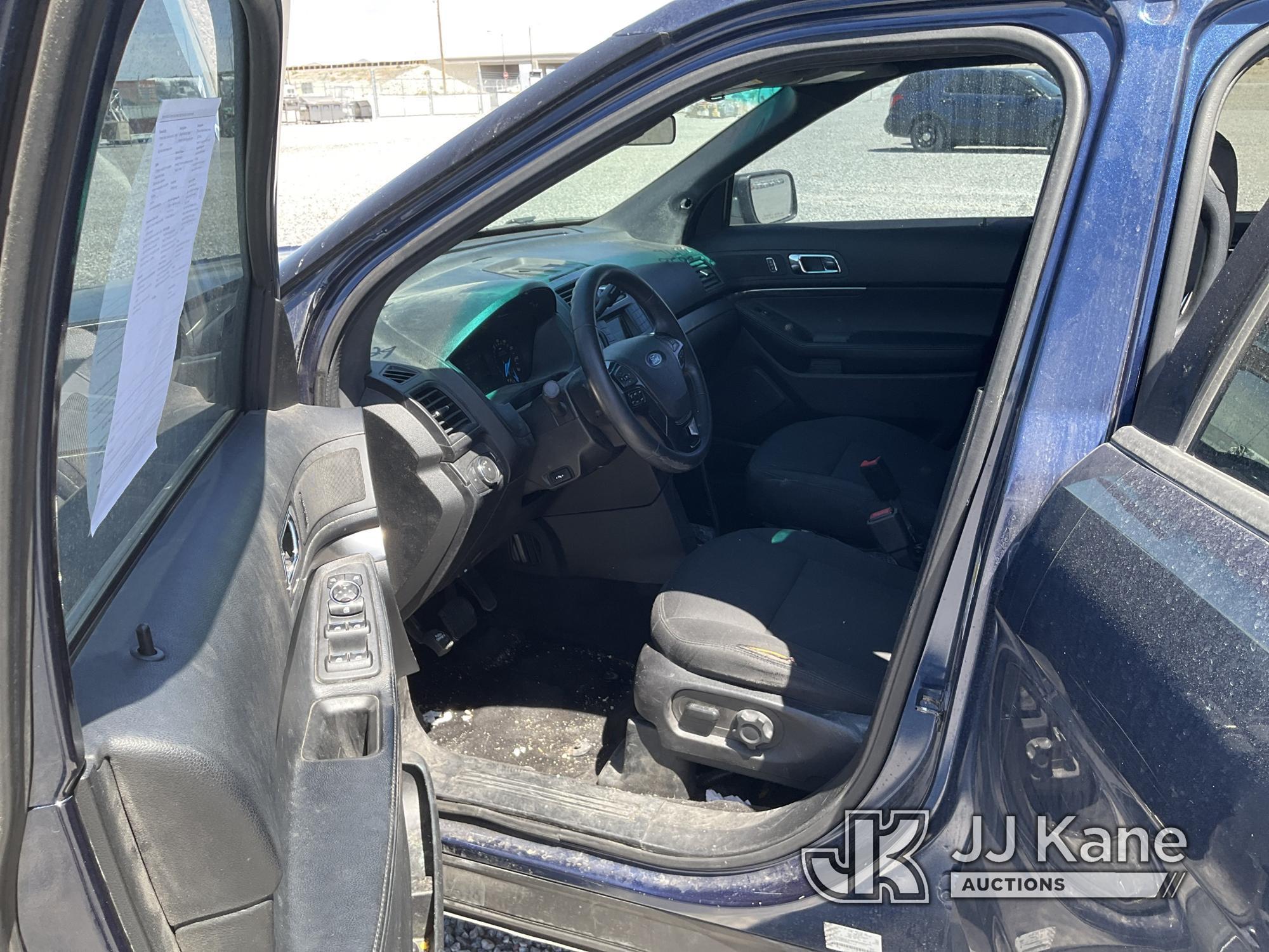 (Las Vegas, NV) 2016 Ford Explorer AWD Police Interceptor No Console, Broken Windshield Check Engine