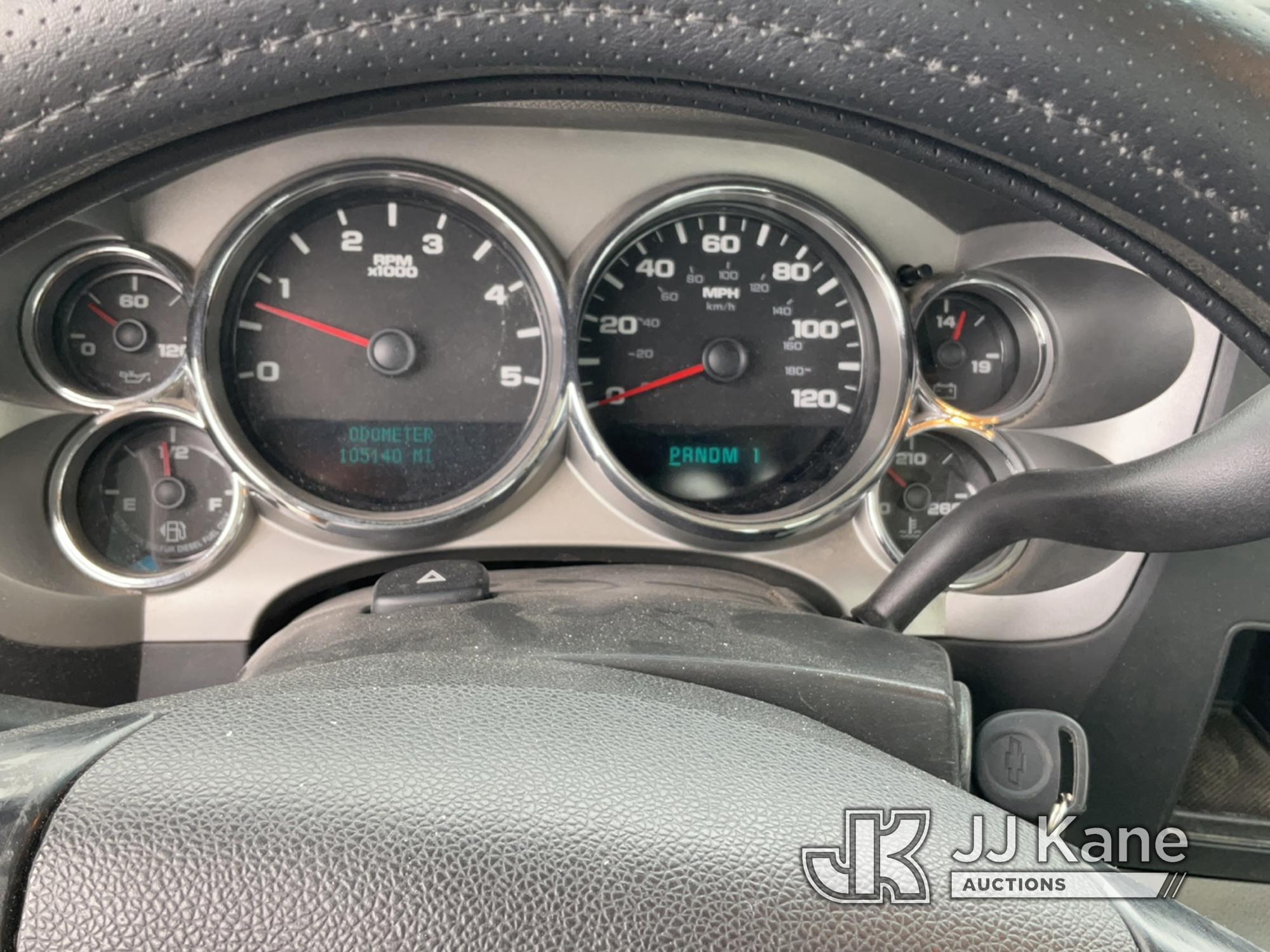 (Las Vegas, NV) 2007 Chevrolet 2500 HD Interior & Body Damage, Runs & Moves