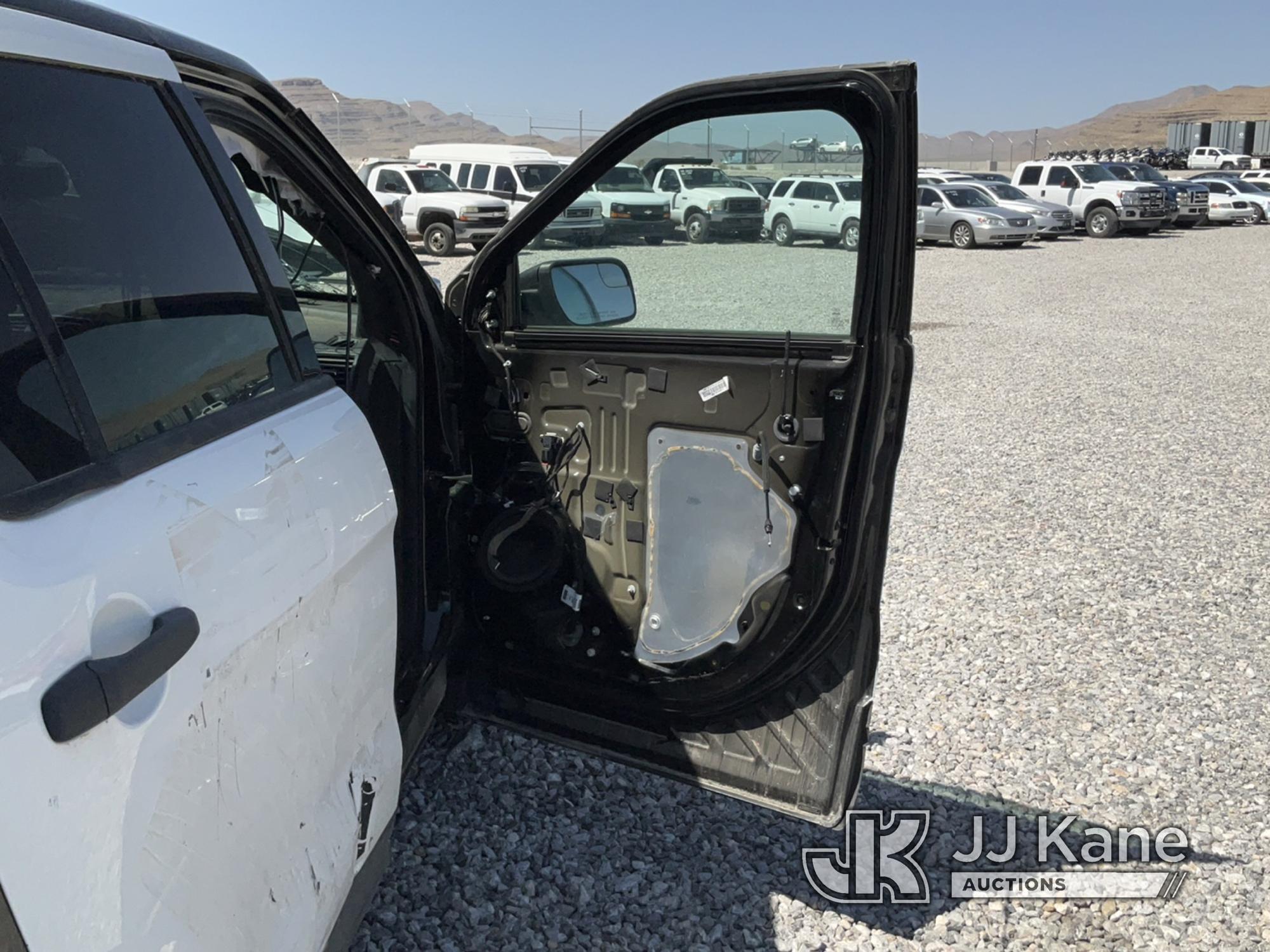 (Las Vegas, NV) 2018 Ford Explorer AWD Police Interceptor Dealers Only, Wrecked, Towed In, No Consol