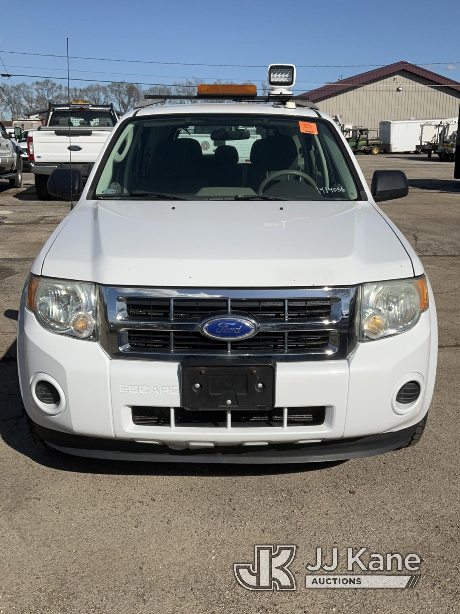 (South Beloit, IL) 2012 Ford Escape 4x4 4-Door Sport Utility Vehicle Runs, Moves, Rust Damage