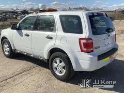 (South Beloit, IL) 2012 Ford Escape 4x4 4-Door Sport Utility Vehicle Runs, Moves, Rust Damage