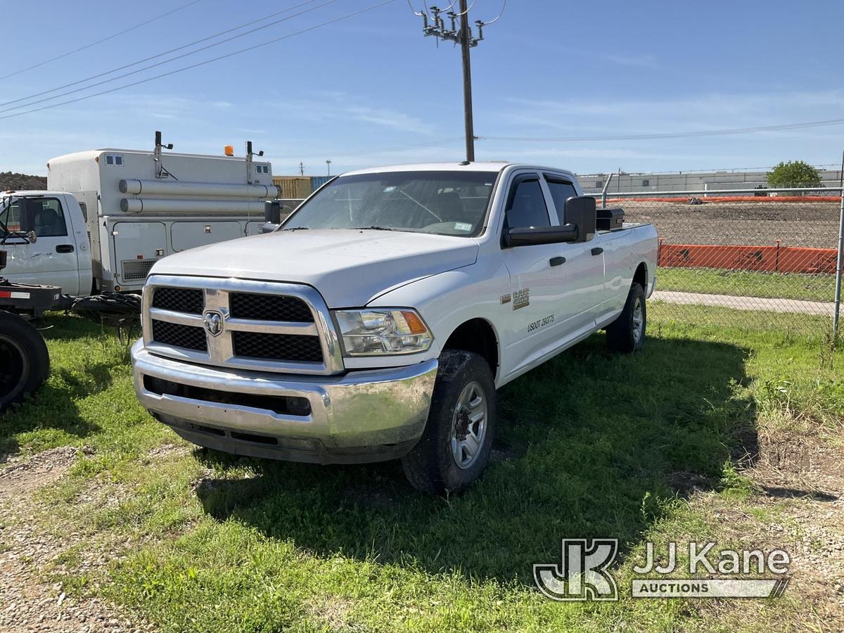 (Waxahachie, TX) 2017 RAM 2500 4x4 Crew-Cab Pickup Truck Not Running, Conditions Unknown)