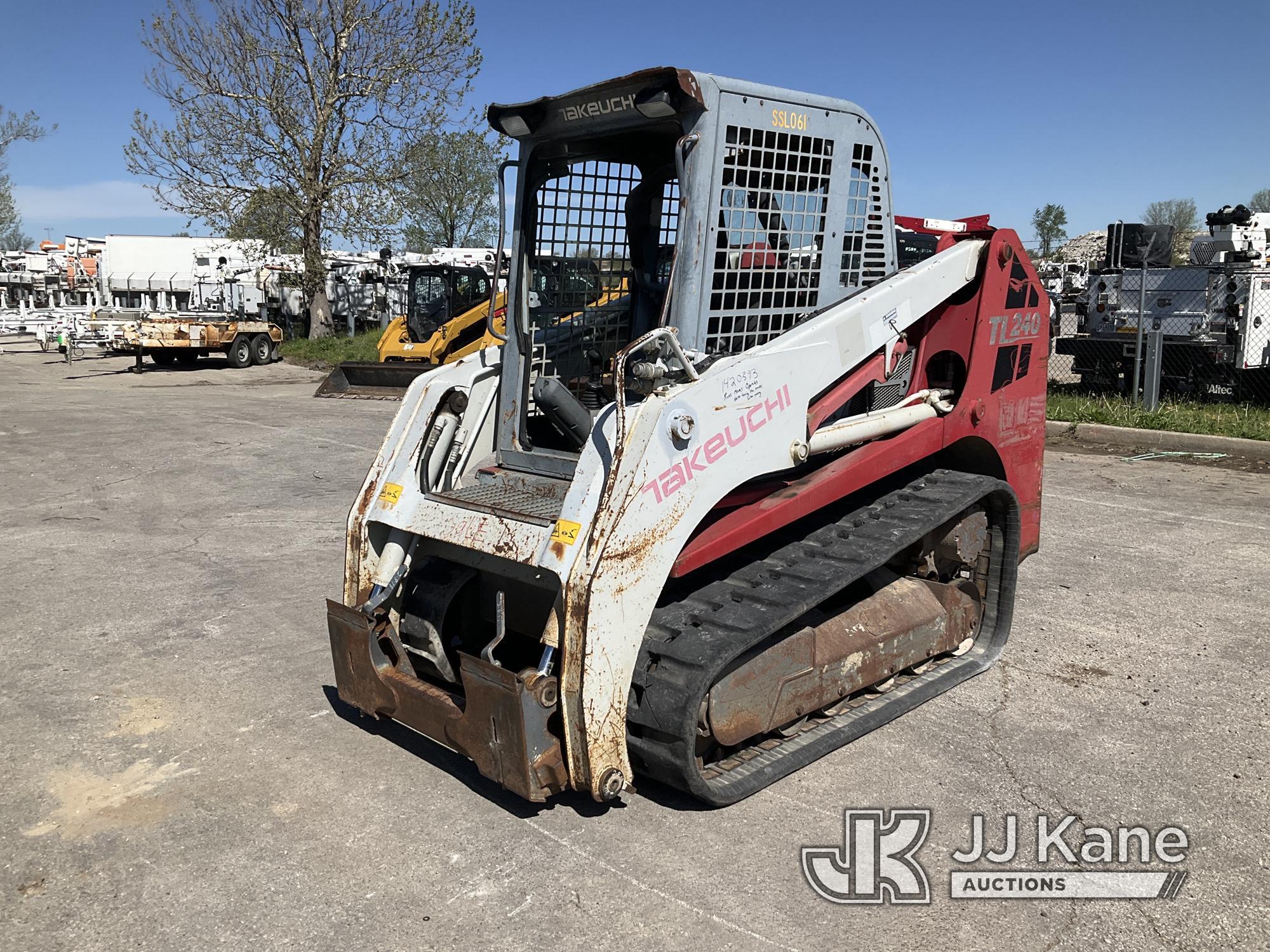 (Kansas City, MO) 2009 Takeuchi TL240 Tracked Skid Steer Loader Runs, Moves, & Operates) (Popping No