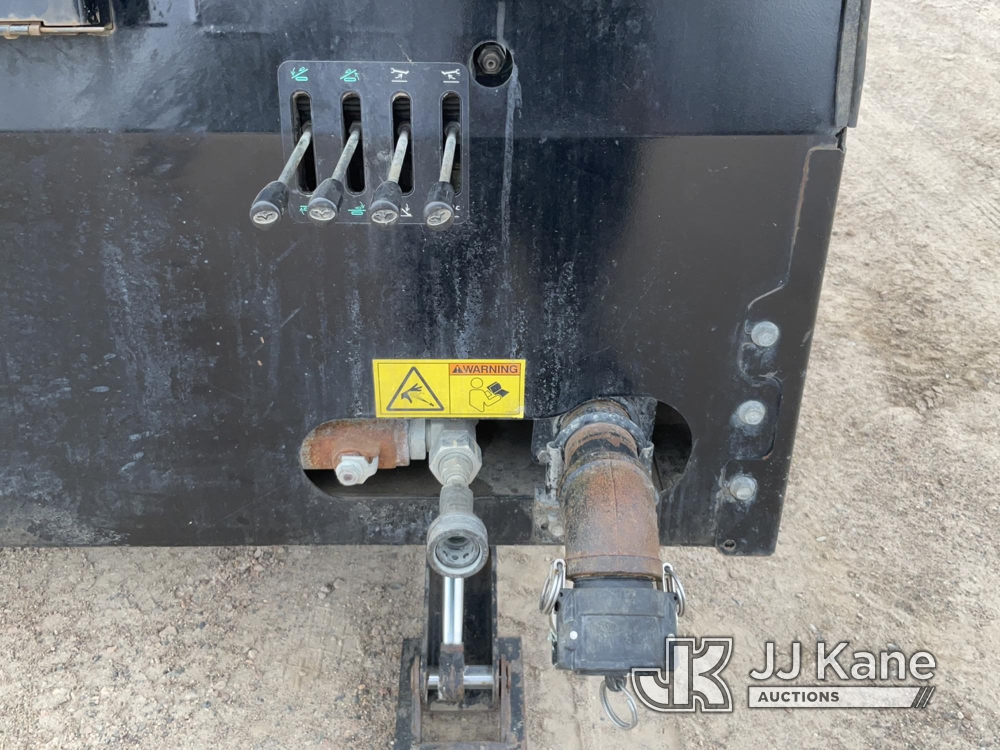 (Shakopee, MN) 2019 Ditch Witch JT25 Directional Boring Machine, Engine number 74380500 Runs, Moves