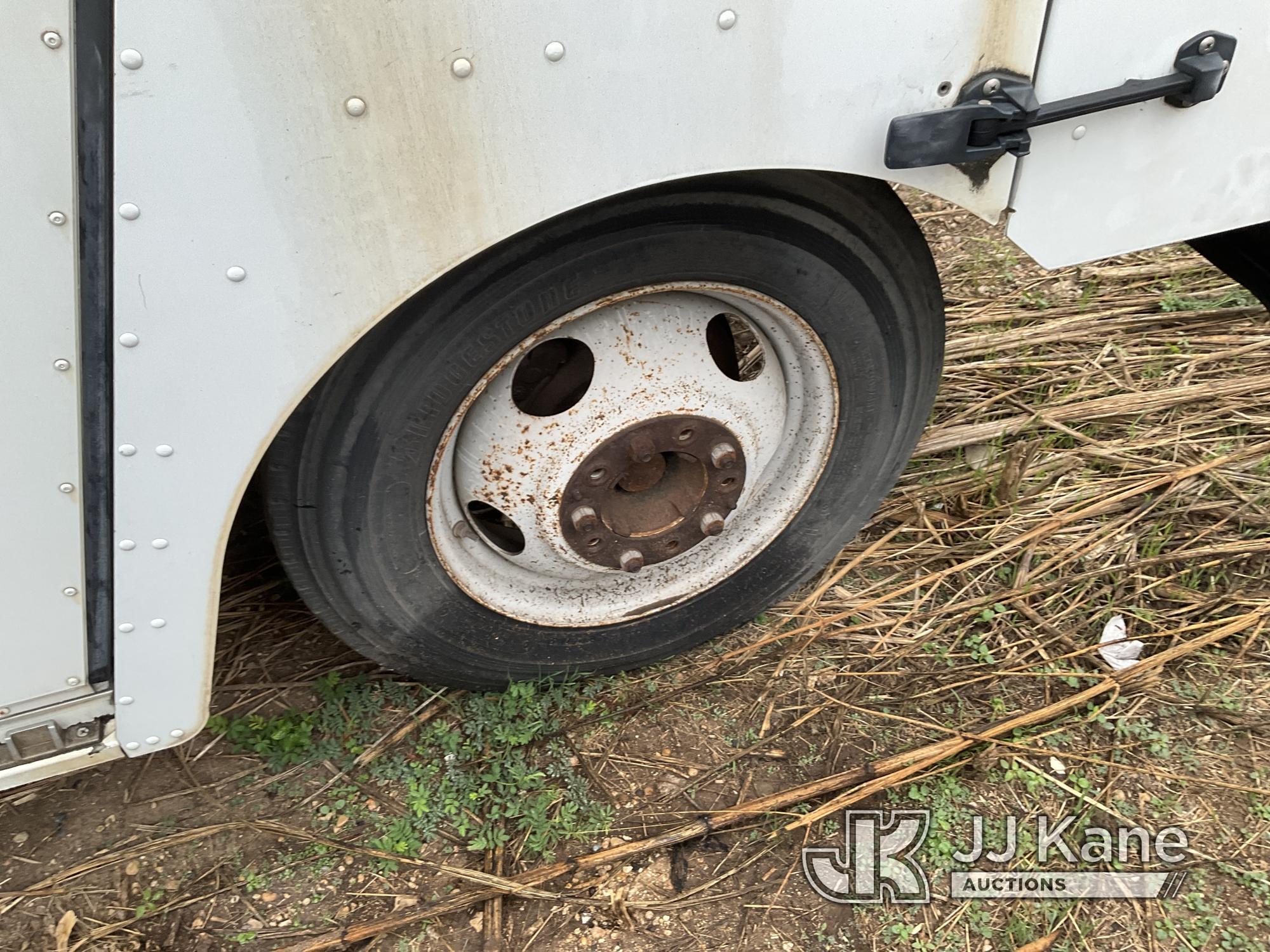 (San Antonio, TX) 1994 GMC P3500 Step Van Not Running, Condition Unknown