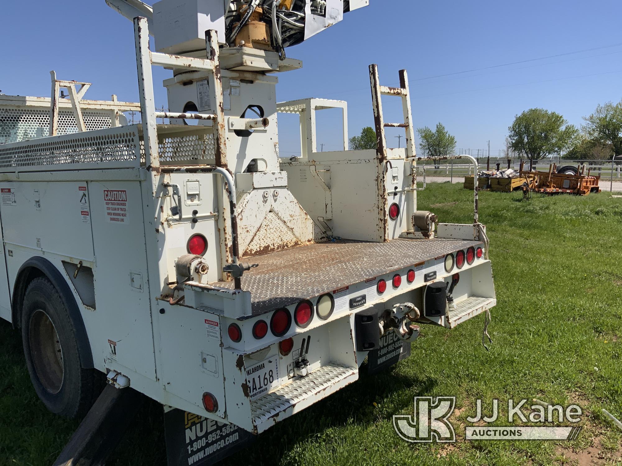 (Yukon, OK) Terex Commander 4045, Digger Derrick rear mounted on 2012 International 4300 DuraStar Ut