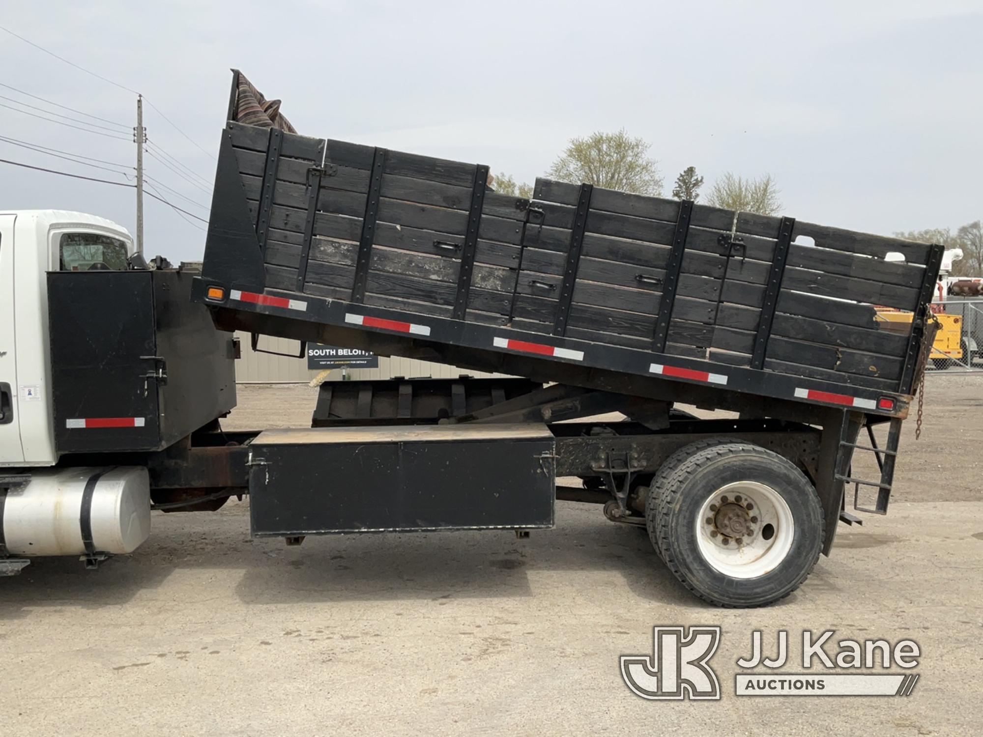 (South Beloit, IL) 2013 International Durastar 4300 Dump Flatbed Truck Runs, Moves, Dump Operates, S