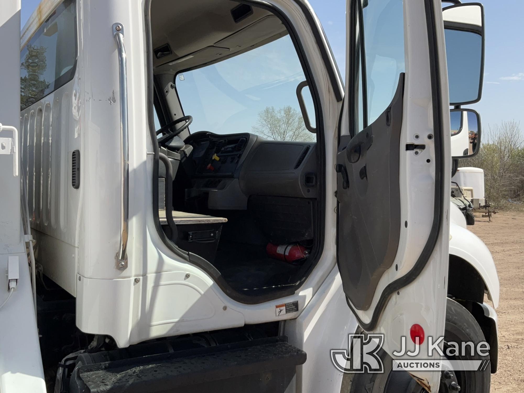 (Shakopee, MN) Altec AM55, Over-Center Material Handling Bucket Truck rear mounted on 2016 Freightli