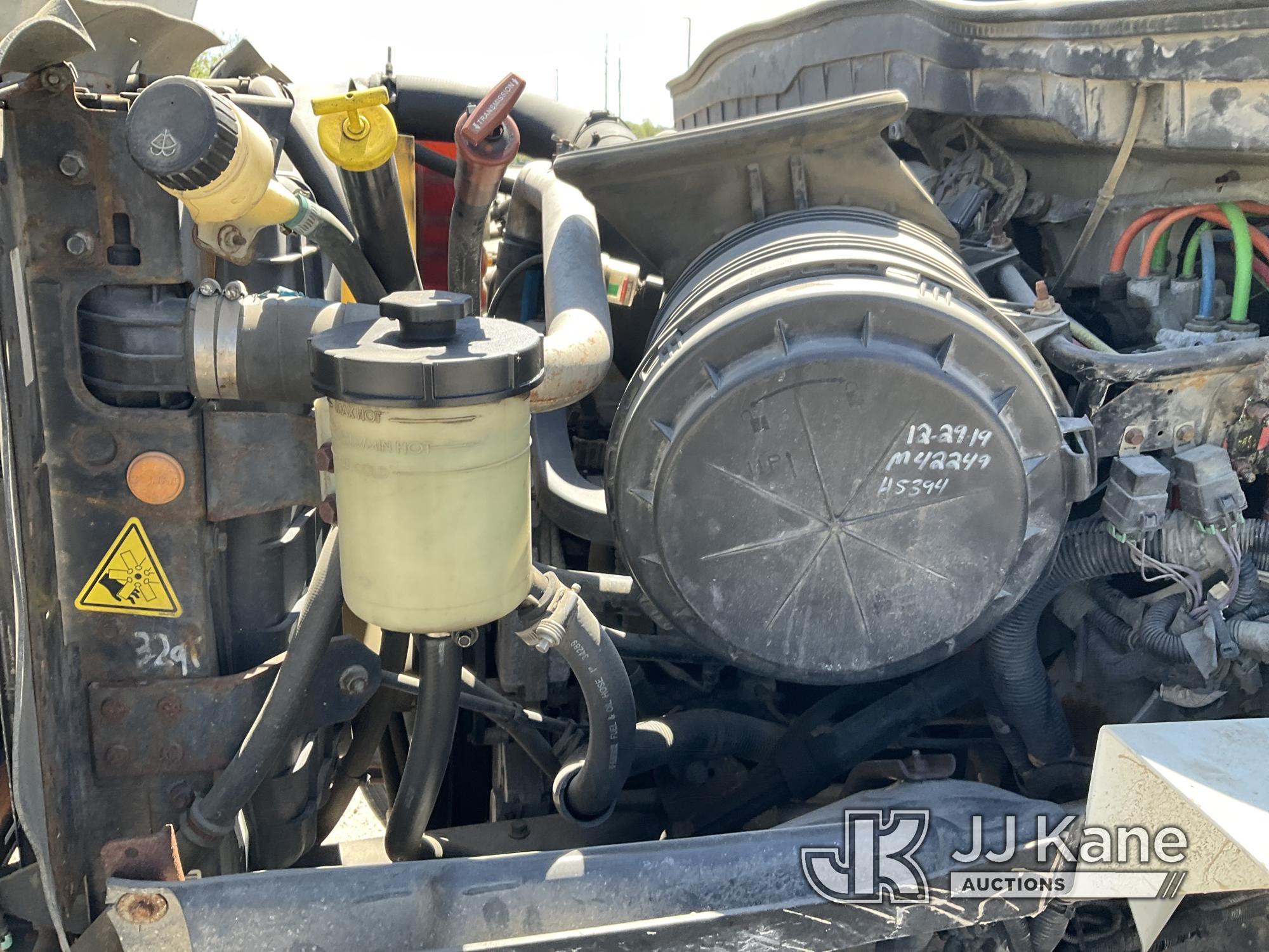 (Kansas City, MO) Altec AM55E-MH, Over-Center Material Handling Bucket Truck rear mounted on 2014 In