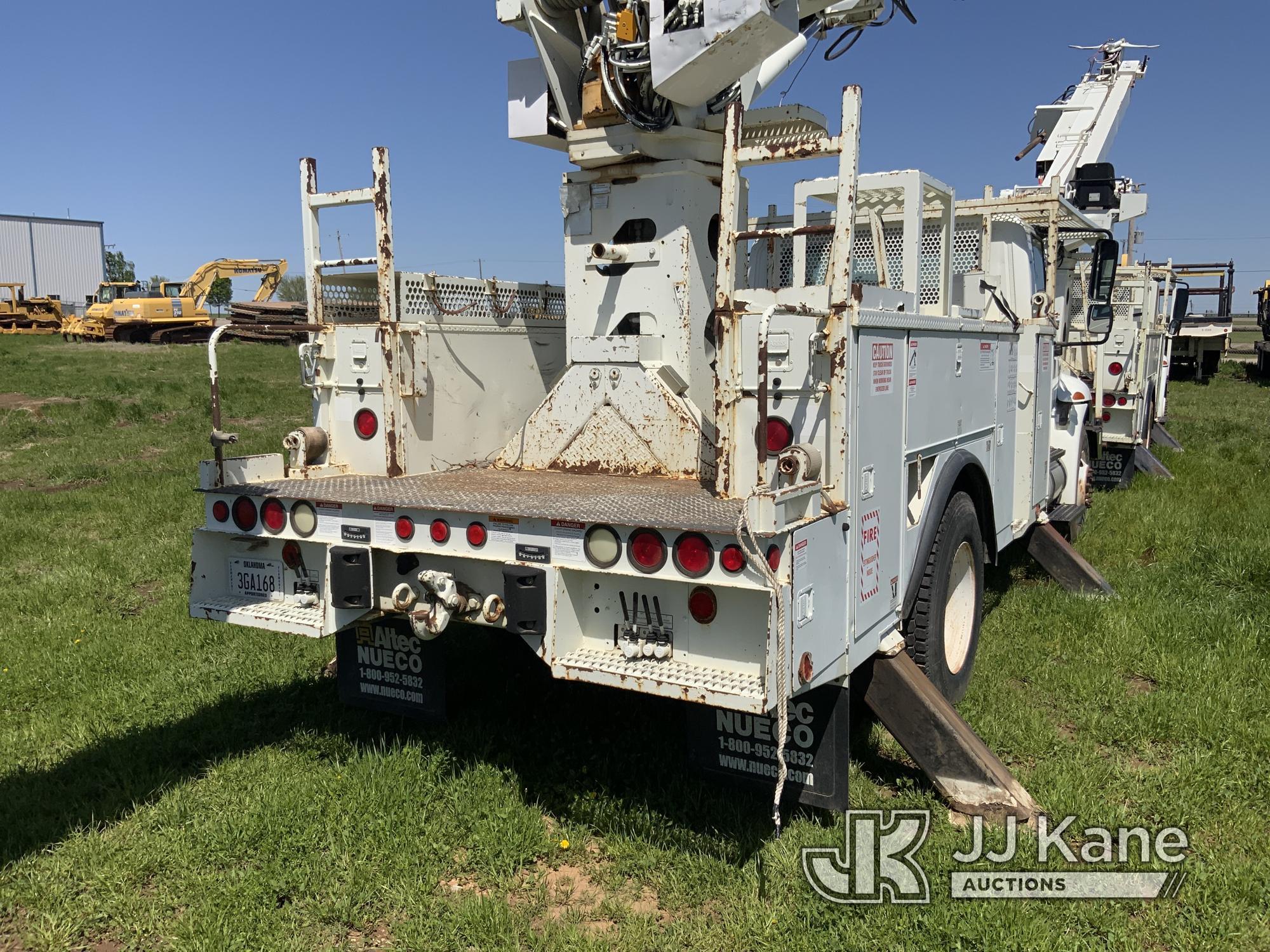 (Yukon, OK) Terex Commander 4045, Digger Derrick rear mounted on 2012 International 4300 DuraStar Ut