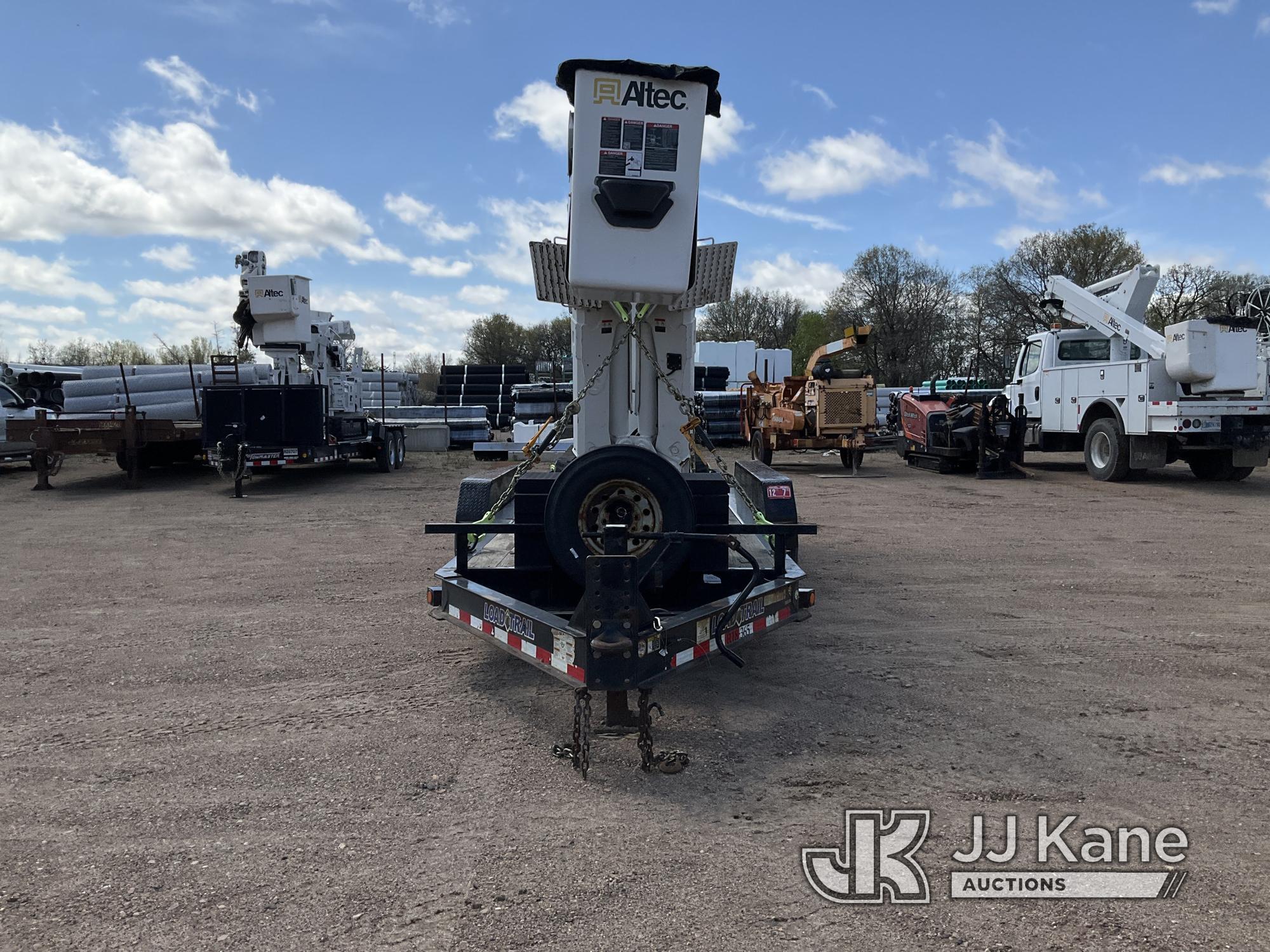 (Shakopee, MN) Altec TDA58, Double Articulating & Telescopic Bucket mounted on 2019 Altec TDA58 Craw