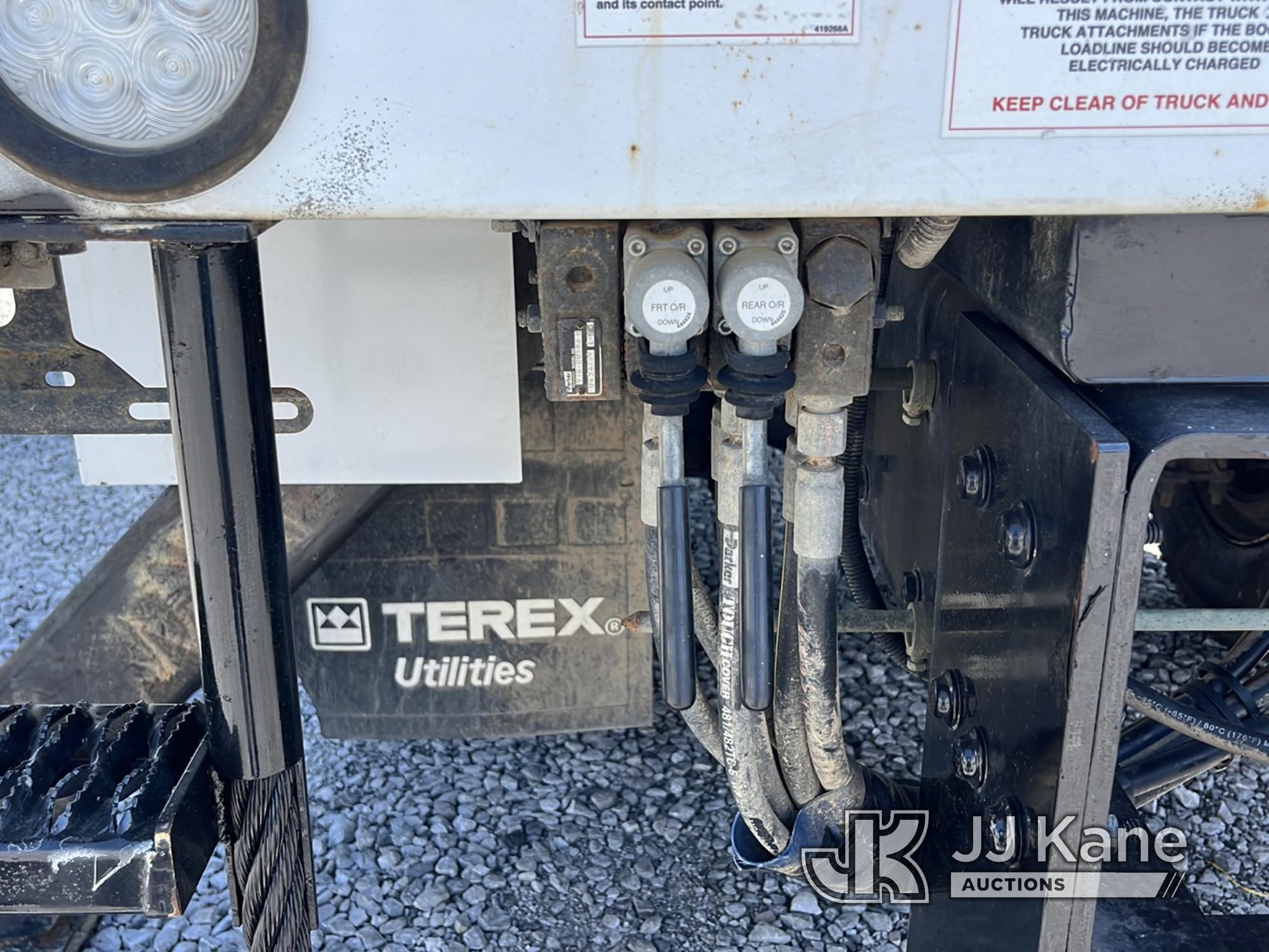 (Covington, LA) Terex/Telelect Commander C4047, Digger Derrick rear mounted on 2019 Freightliner M2