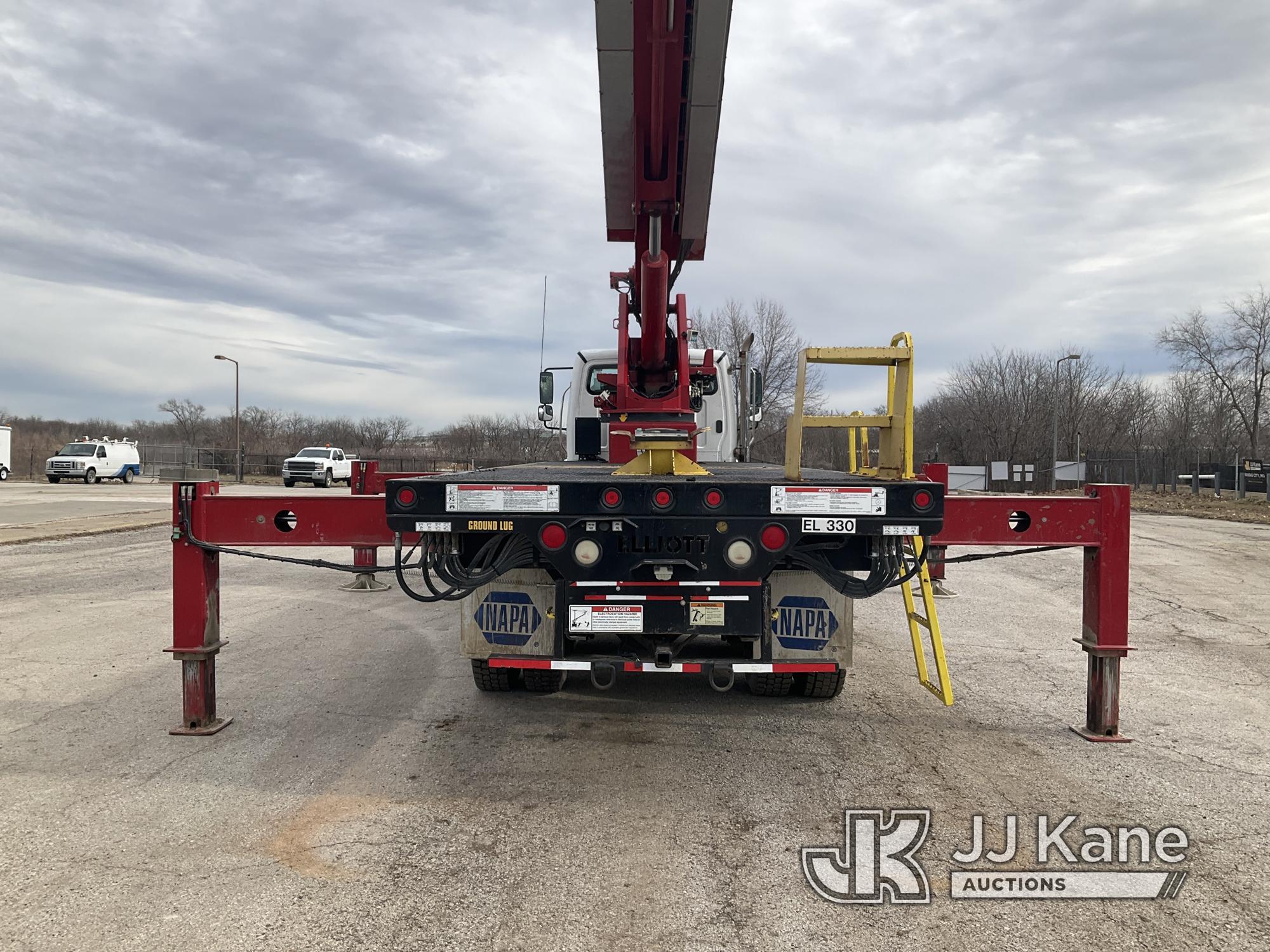 (Kansas City, MO) Elliott H110F, Telescopic Non-Insulated Sign Crane/Platform Lift mounted behind ca