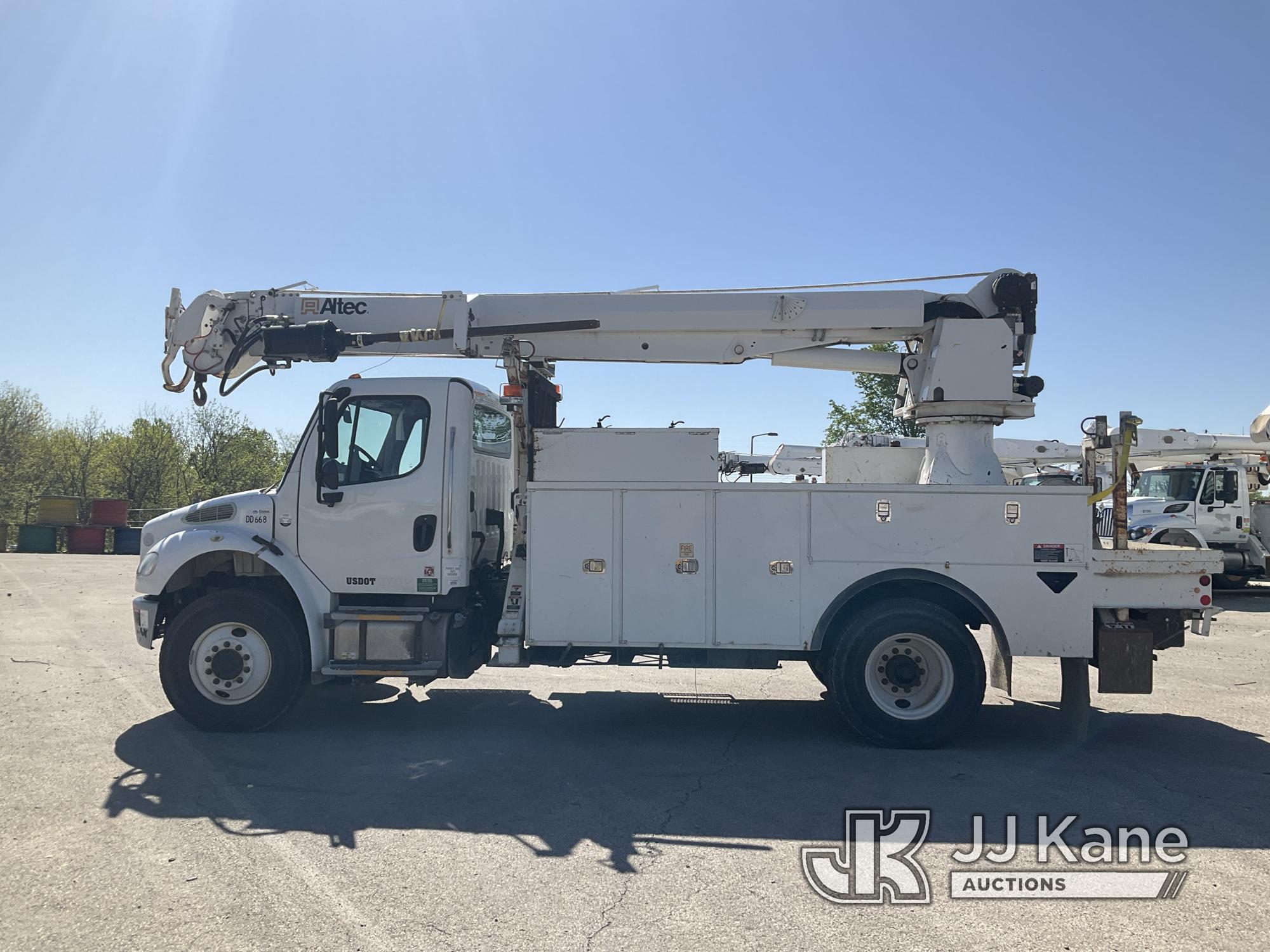 (Kansas City, MO) Altec DM47B-TR, Digger Derrick rear mounted on 2014 FREIGHTLINER M2 106 4x4 Utilit