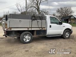 (South Beloit, IL) 2006 Ford F350 Flatbed Truck Runs & Moves) (Check Engine Light Is On, Noisy Exhau