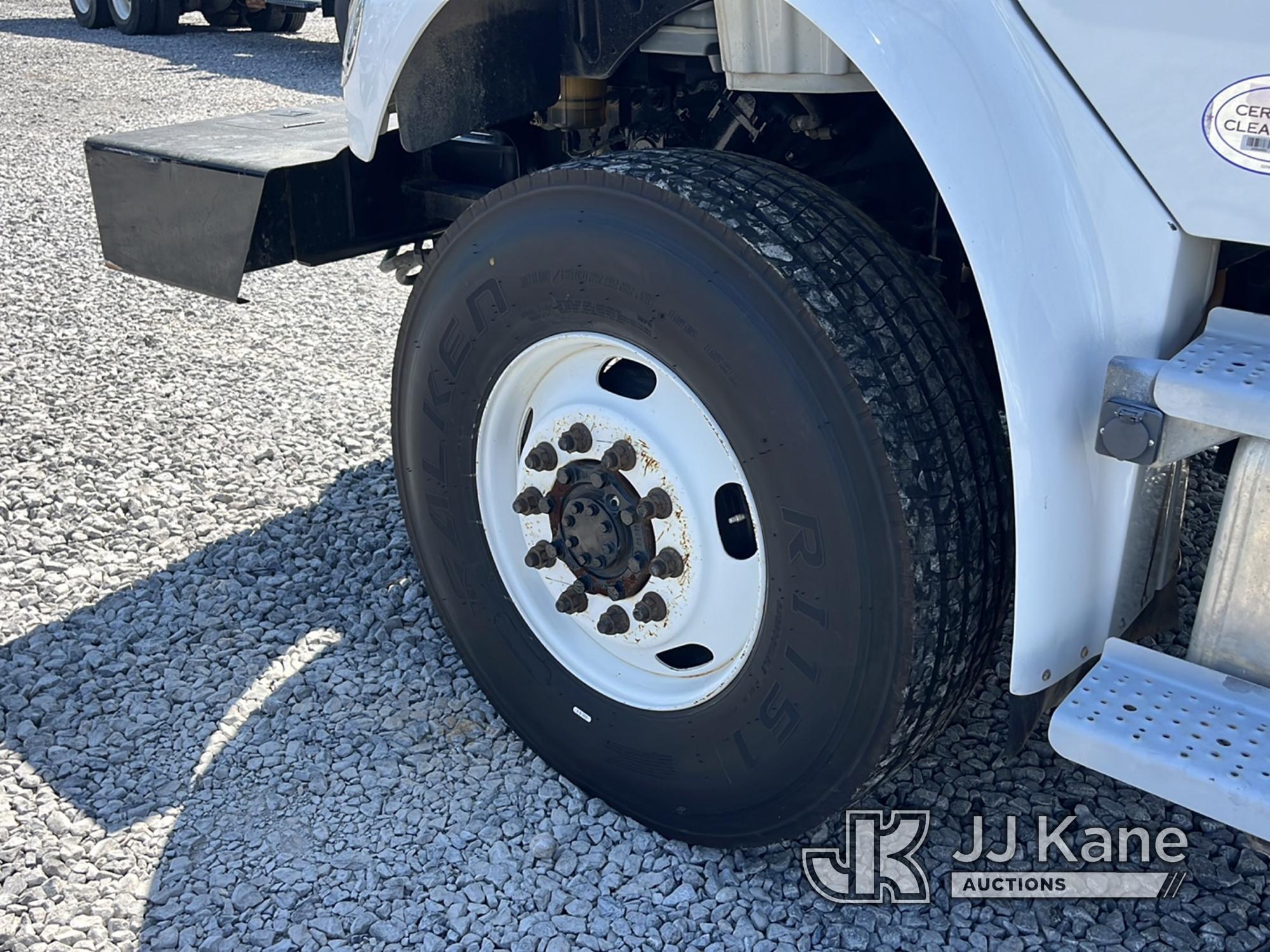 (Covington, LA) Terex/Telelect Commander C4047, Digger Derrick rear mounted on 2019 Freightliner M2