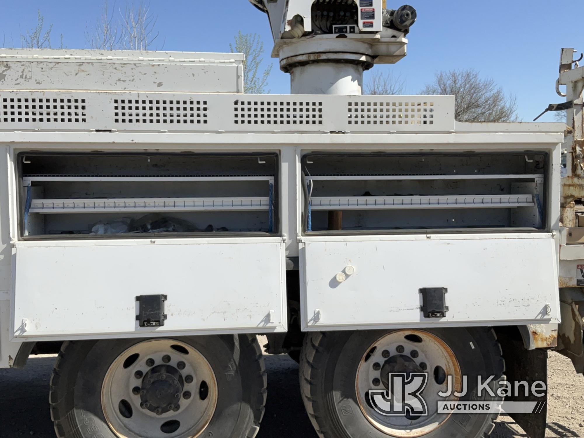 (Des Moines, IA) Altec DM45-BC, Digger Derrick rear mounted on 2013 Freightliner M2 106 T/A Utility