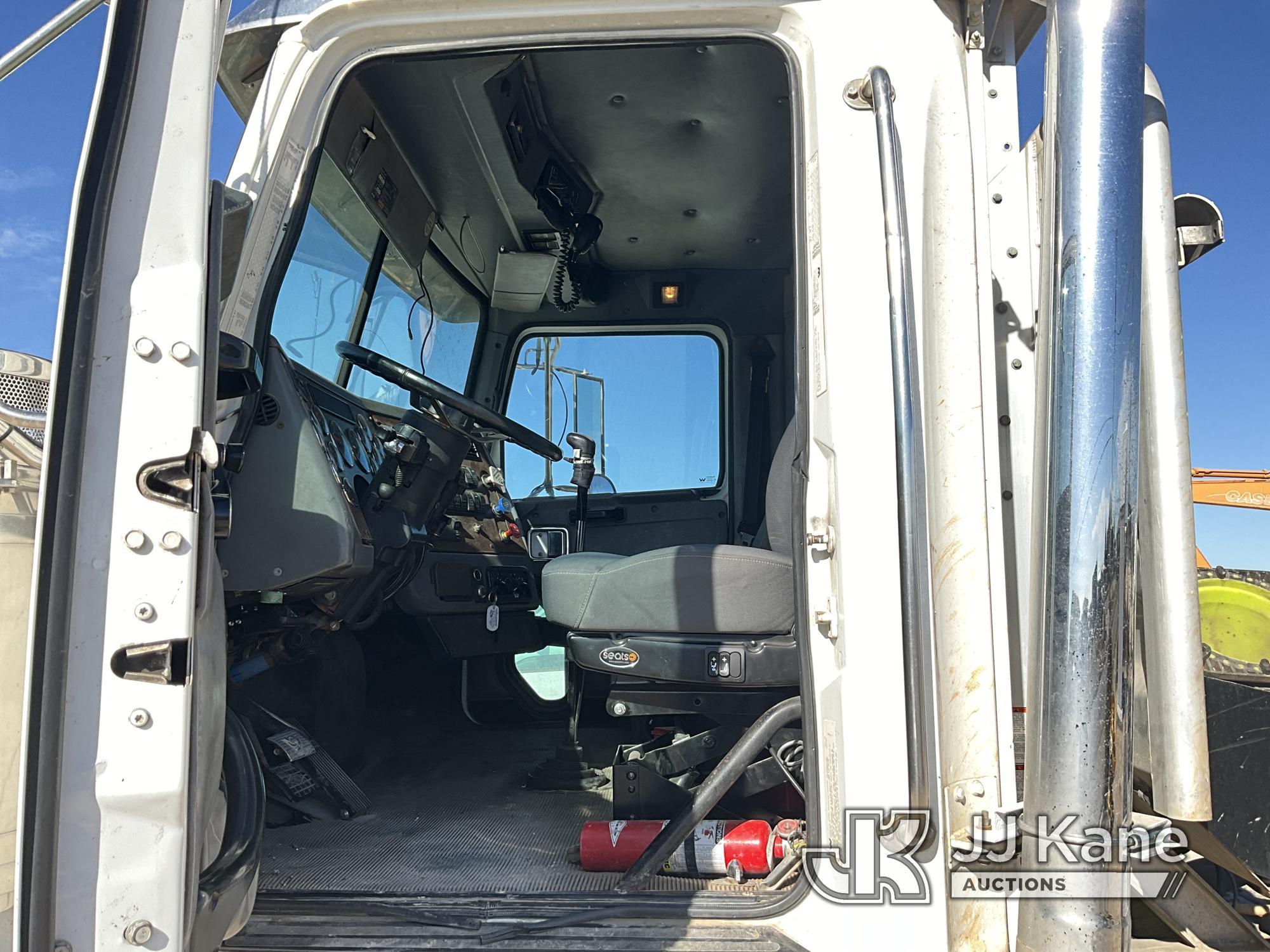 (San Angelo, TX) 2007 Western Star 4900FA 6x4 Truck Tractor Runs and Moves, Paint Damage
