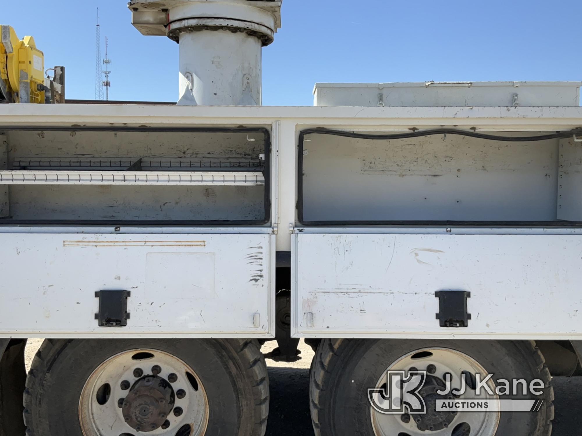 (Des Moines, IA) Altec DM45-BC, Digger Derrick rear mounted on 2013 Freightliner M2 106 T/A Utility