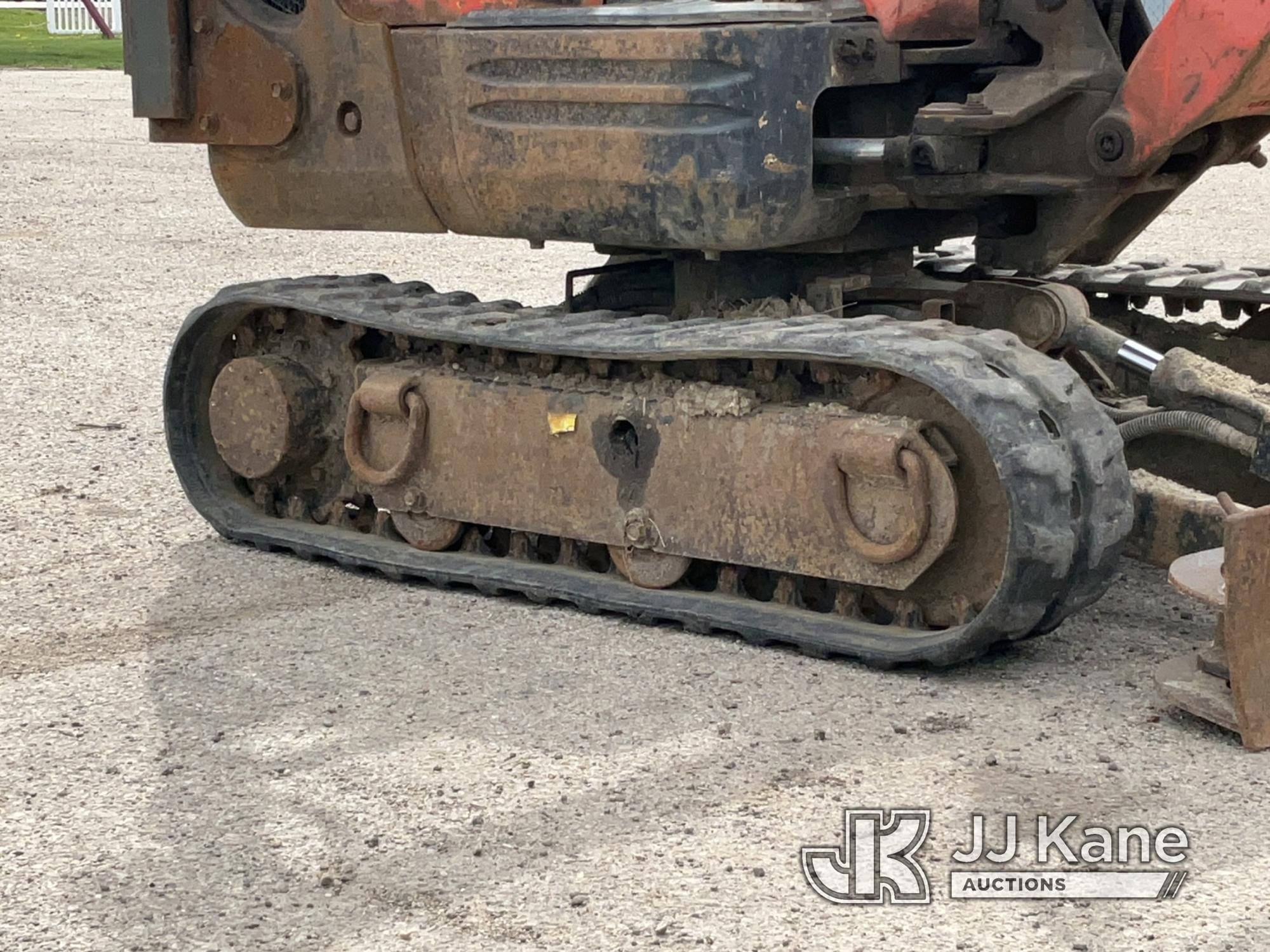 (South Beloit, IL) 2015 Kubota K-008 Mini Hydraulic Excavator Runs, Moves, Operates) (Jump To Start,