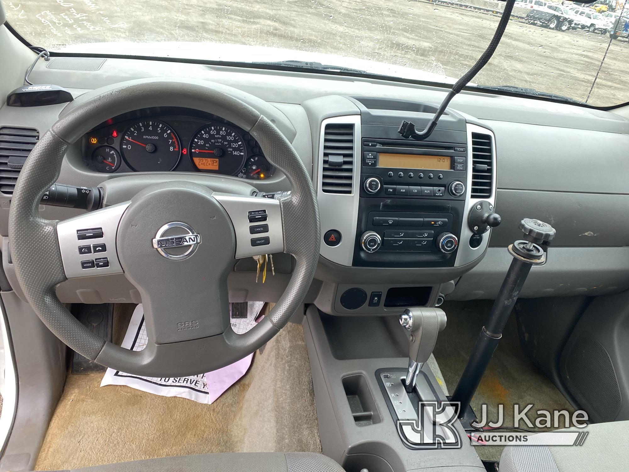 (Plymouth Meeting, PA) 2016 Nissan Frontier Extended-Cab Pickup Truck Runs & Moves, Body & Rust Dama