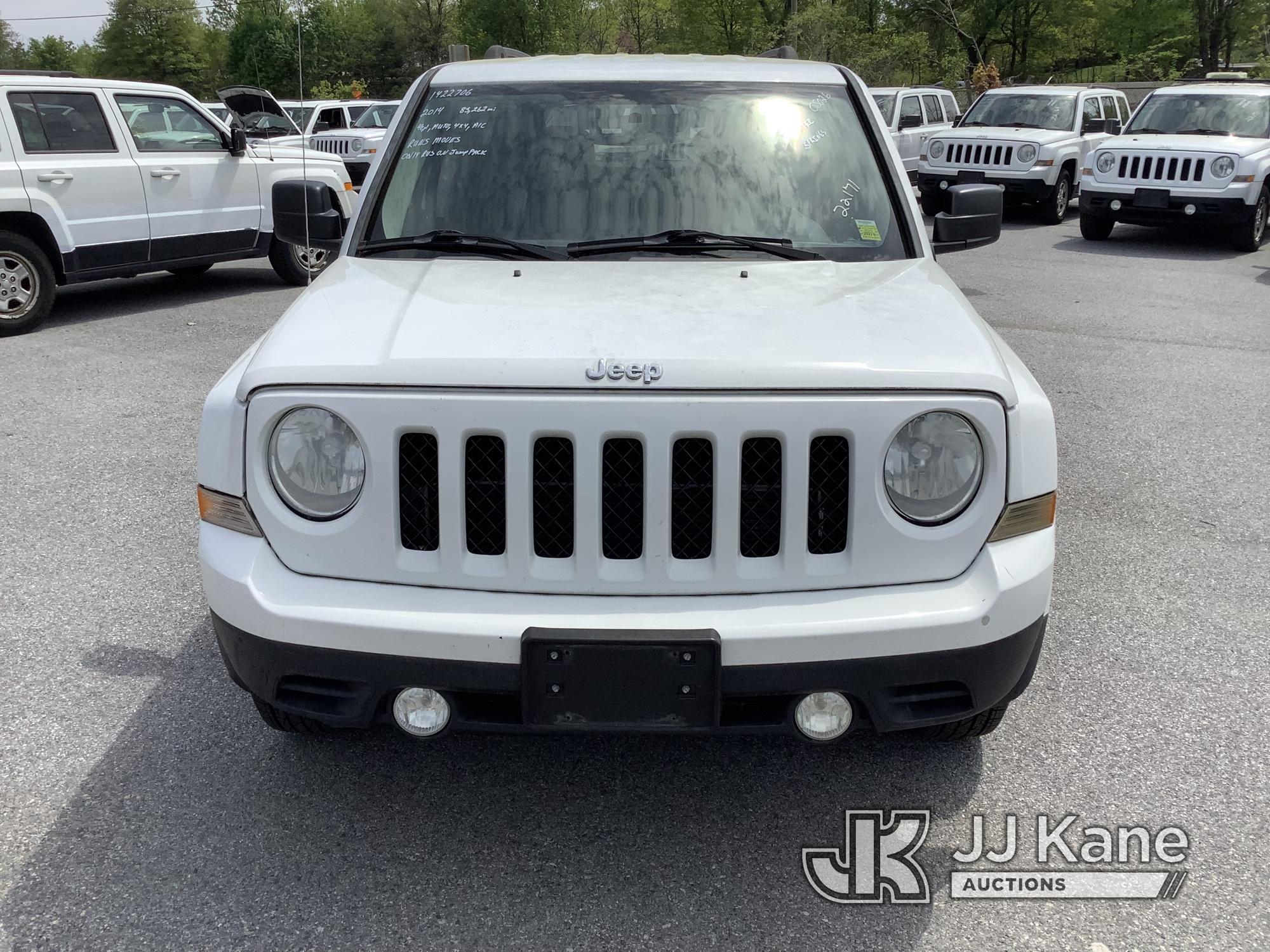 (Chester Springs, PA) 2014 Jeep Patriot 4x4 4-Door Sport Utility Vehicle Runes & Moves) (Only Runs O